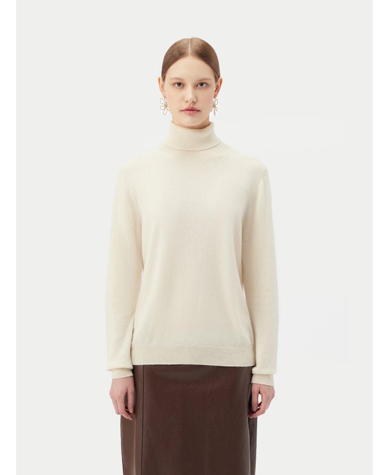 Women's Essential Cashmere Turtle Neck Sweater