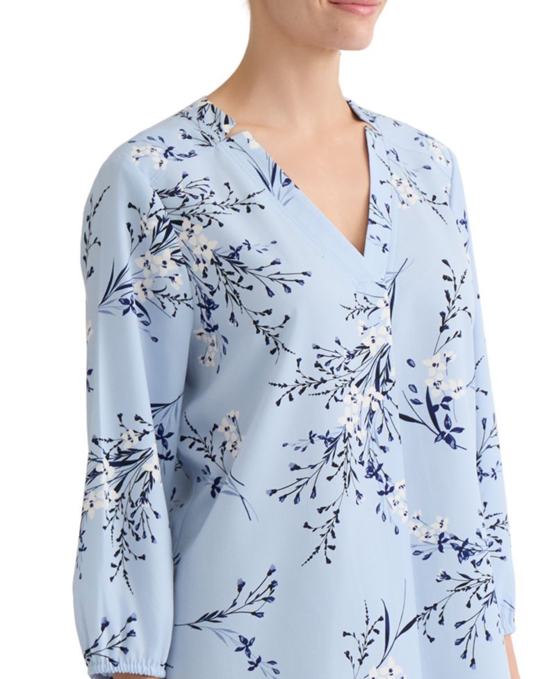 Plus Size Printed V-Neck Top