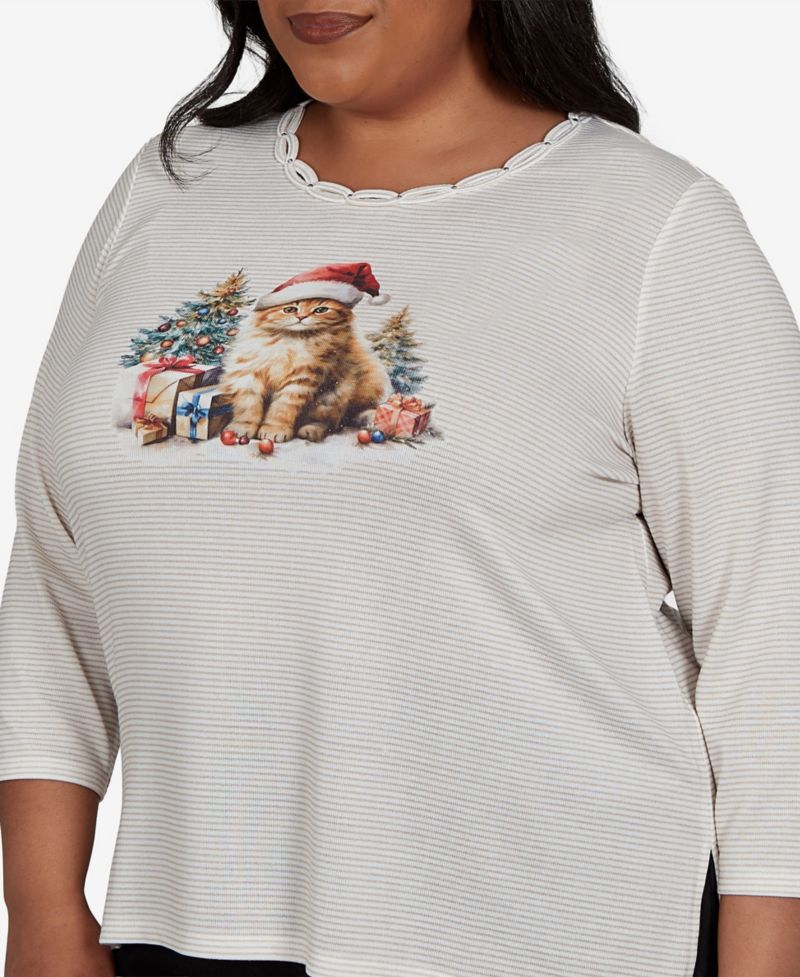 Plus Size Santa Cat 3/4-Sleeve Knit Top