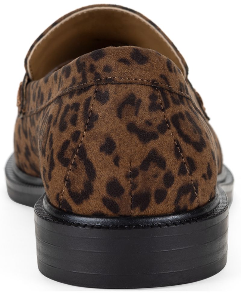 Women's Athenaa Round Toe Penny Loafers