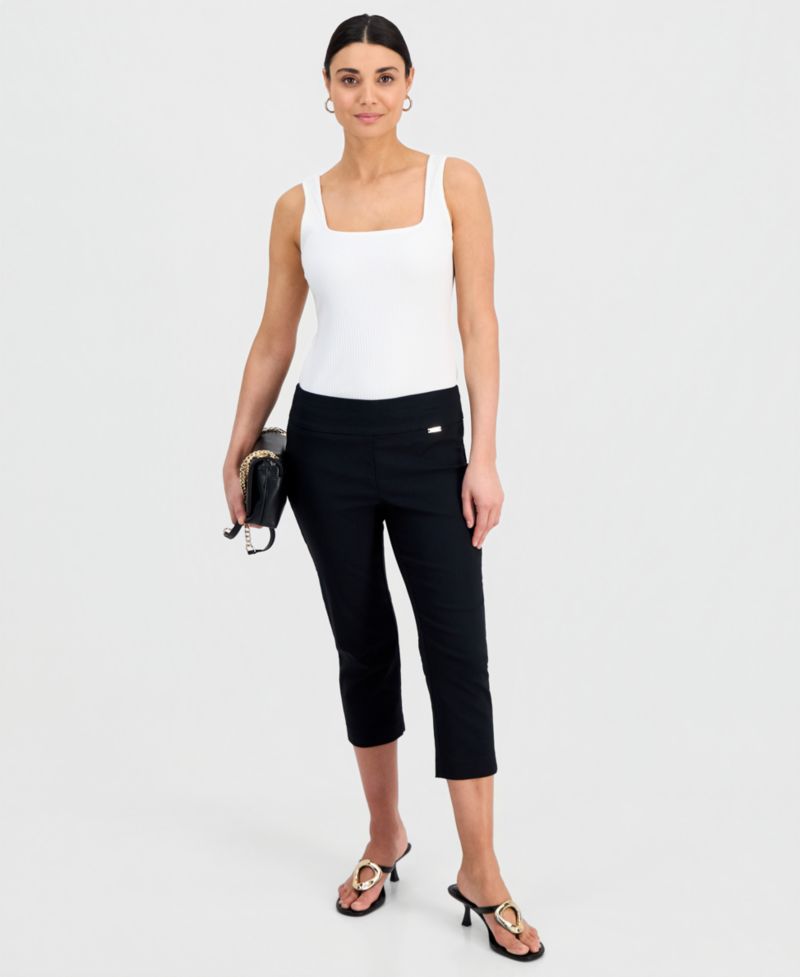 Petite Tummy-Control Pull-On Capri Pants