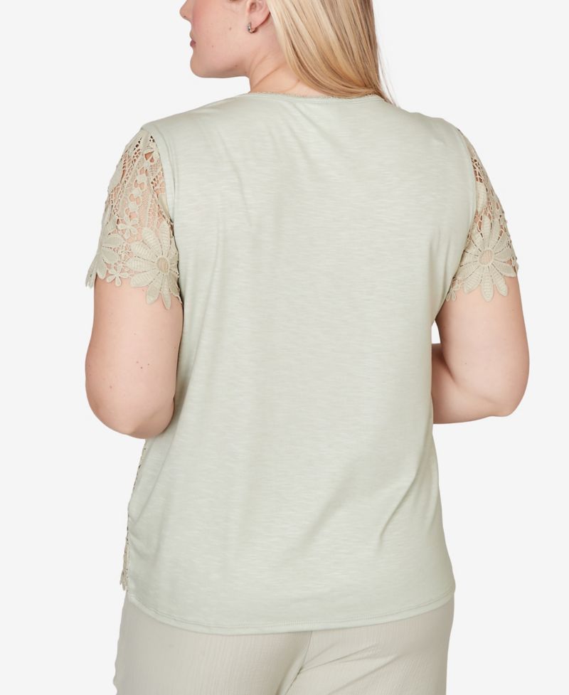 Women's Vintage Charm Floral Lace Short-Sleeve Top