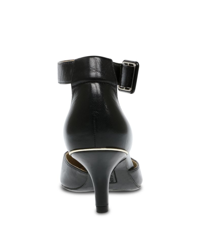 Women's Fabulist Pointed Toe Pumps