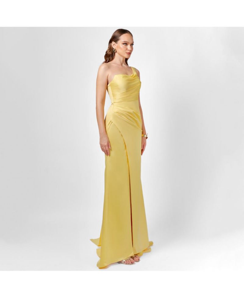 Women's Davina One Shoulder Gown