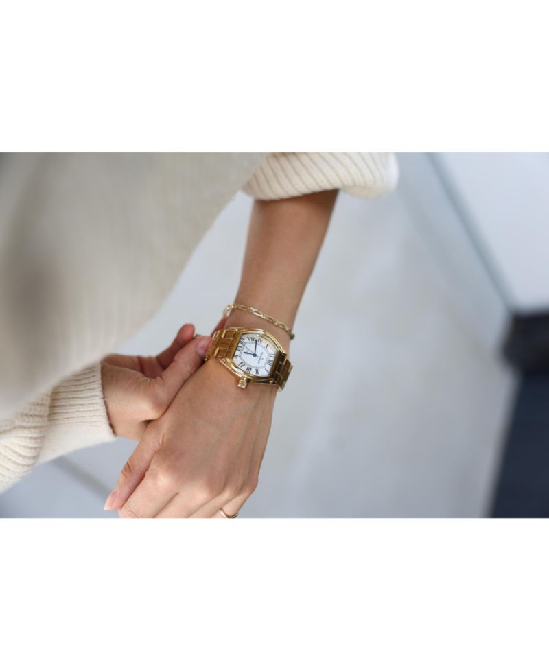 Women's Gold Status Bracelet Watch Barrel Shape Roman Dial Gold-Tone Bracelet Strap