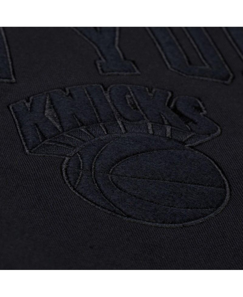 Men's Black New York Knicks Phantom Fleece Sweatshirt