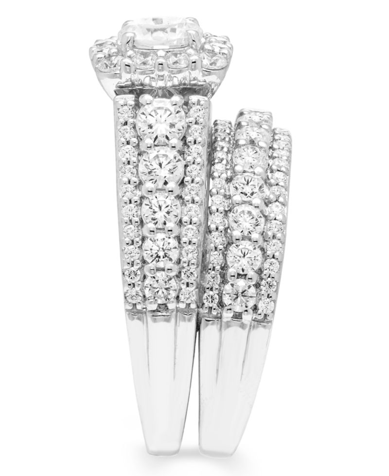 Diamond Halo Bridal Set (2 ct. t.w.) in 14k White Gold