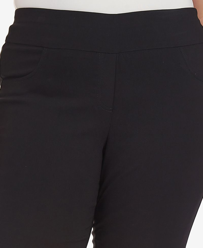Plus Size Solid Color Tech Stretch Skimmer Shorts