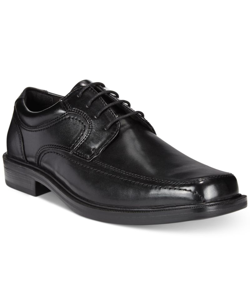 Men's Manvel Faux Leather Oxfords
