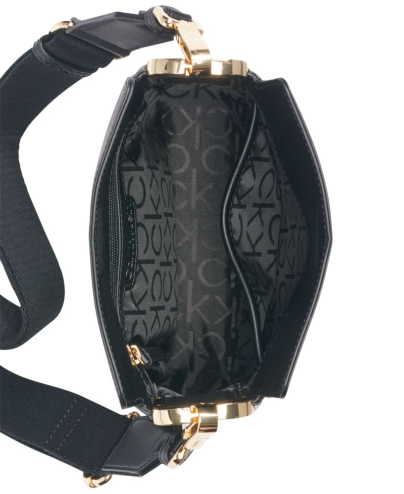 Fay Signature Adjustable Crossbody with Magnetic Top Closure