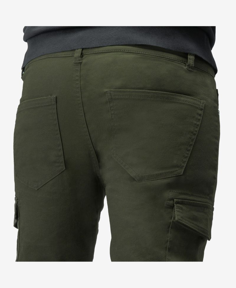 Men's Commuter Pants With Cargo Pockets
