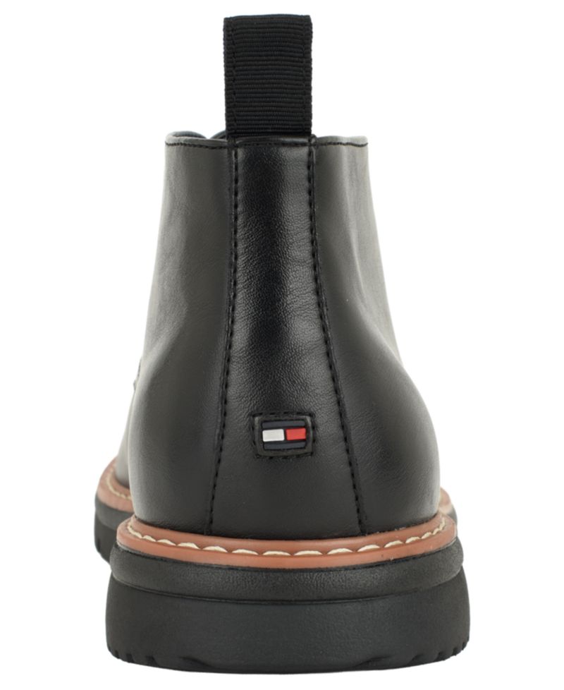 Men's Voxer Chukka Boots