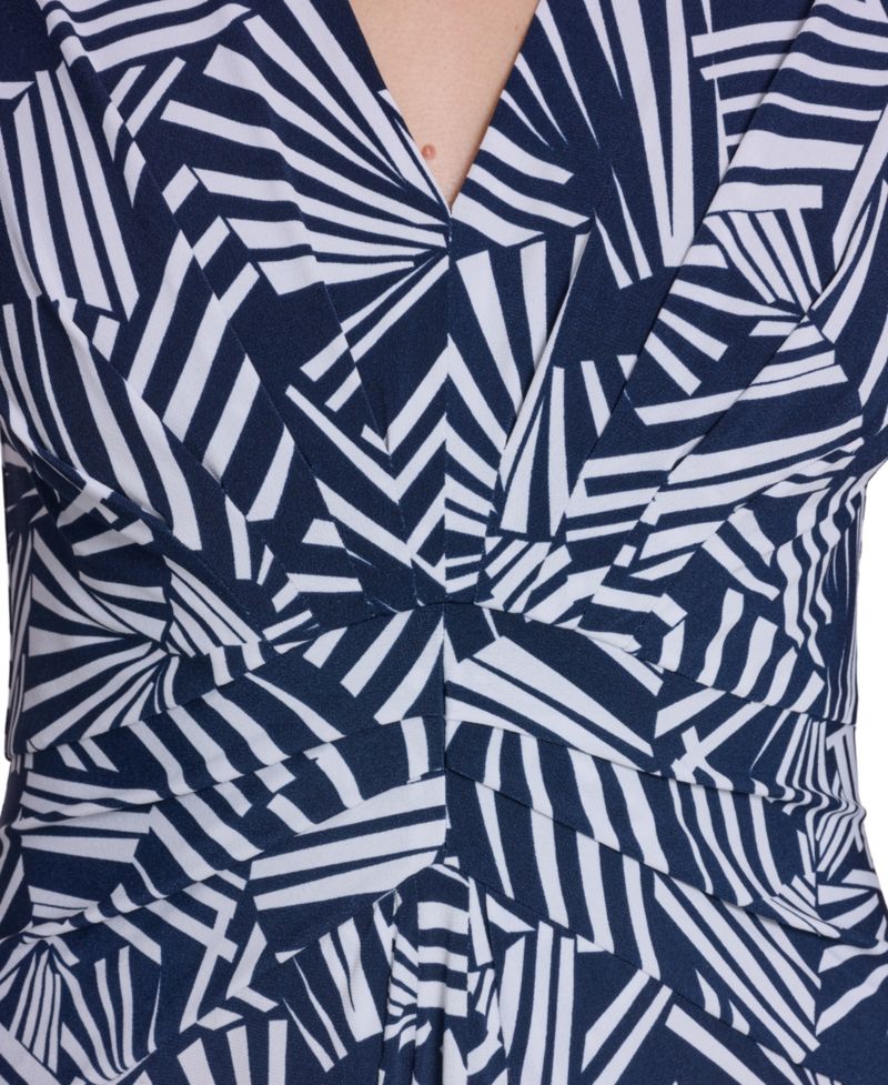 Petite Sleeveless V-Neck Maxi Dress