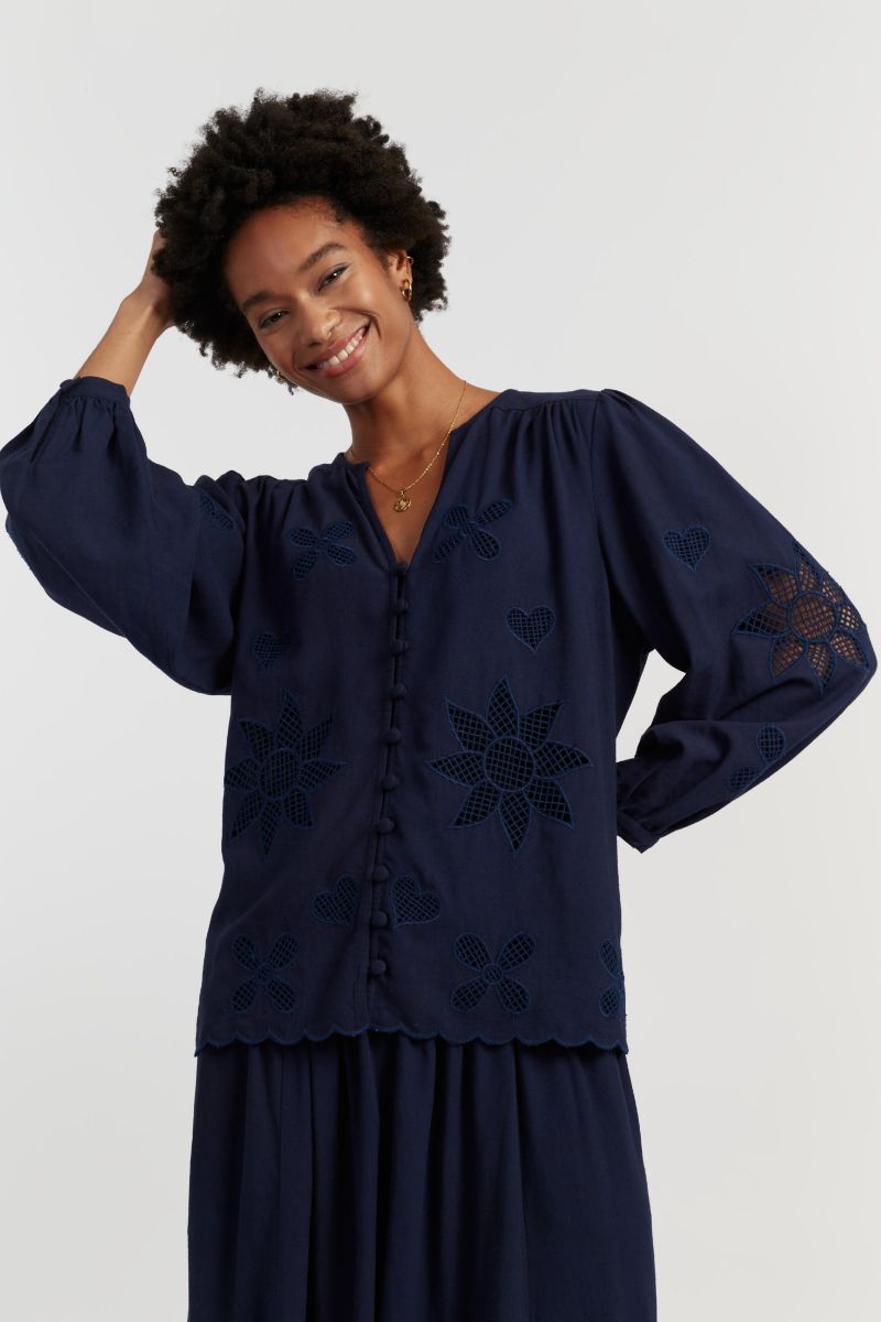 Women's Chinti and Parker Linen-Blend Broderie Blouse