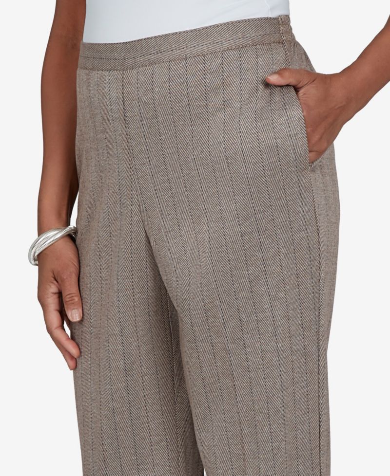 Women's Pull-On Straight-Leg Stretch Pants