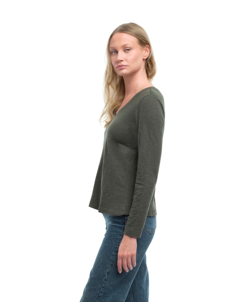 Women's Deep V Slim Tee
