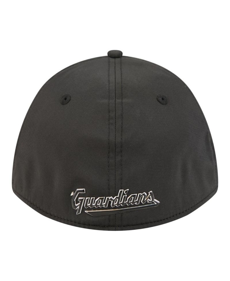 Men's Black Cleveland Guardians Metallic 39THIRTY M-Crown Flex Hat