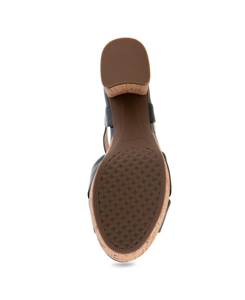 Women's Cosmos Platform