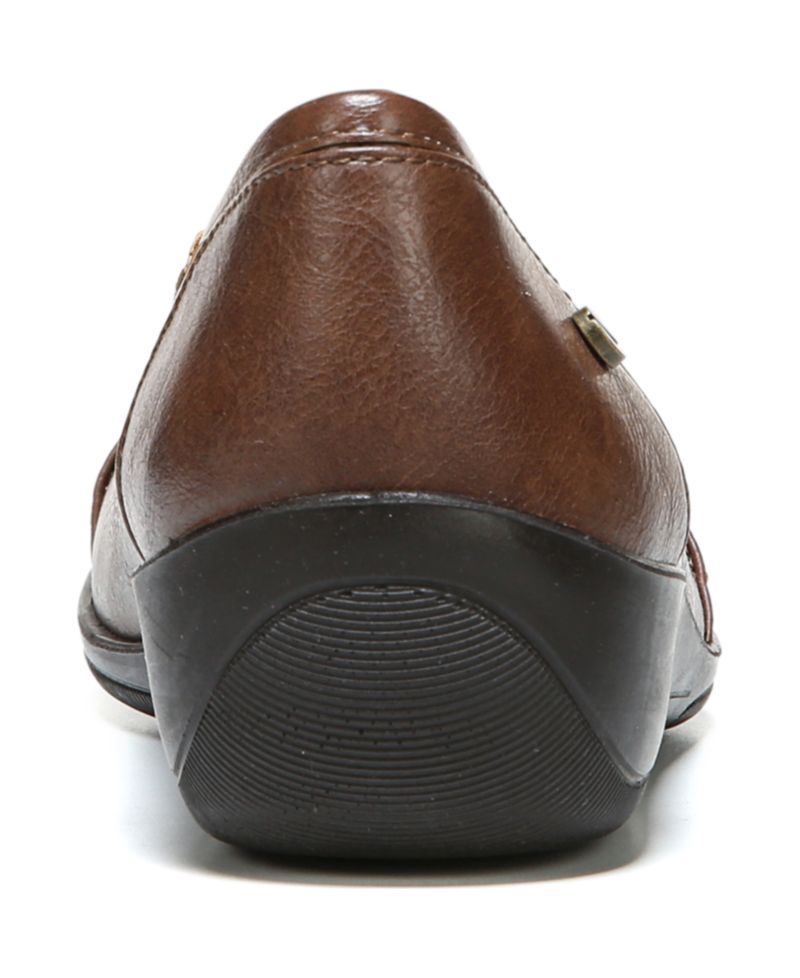 I-Loyal Low Wedge Ballerina Flats