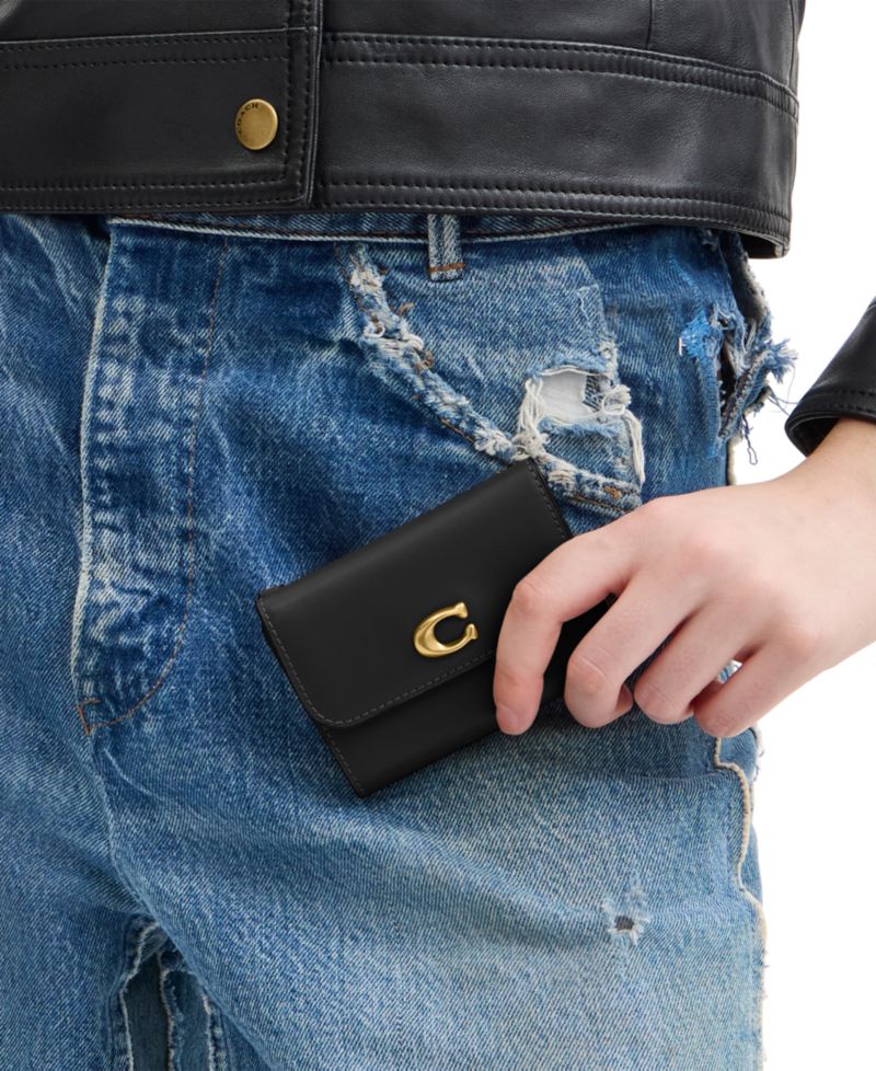 Essential Leather Card Holder
