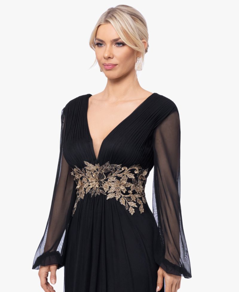 Plus Size Floral-Applique Long-Sleeve V-Neck Gown