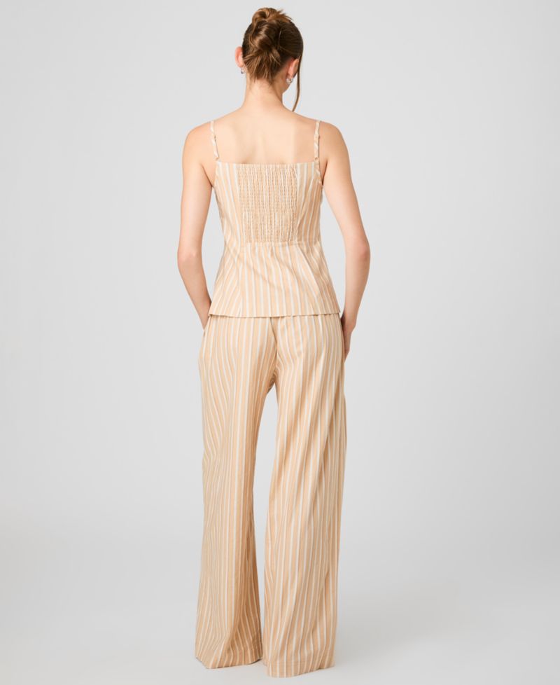 Women's Sleeveless Tailored Top