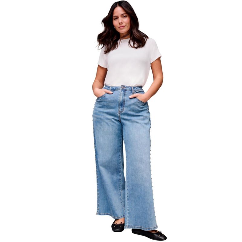 Women's Plus Size Studded Wide Leg Jean