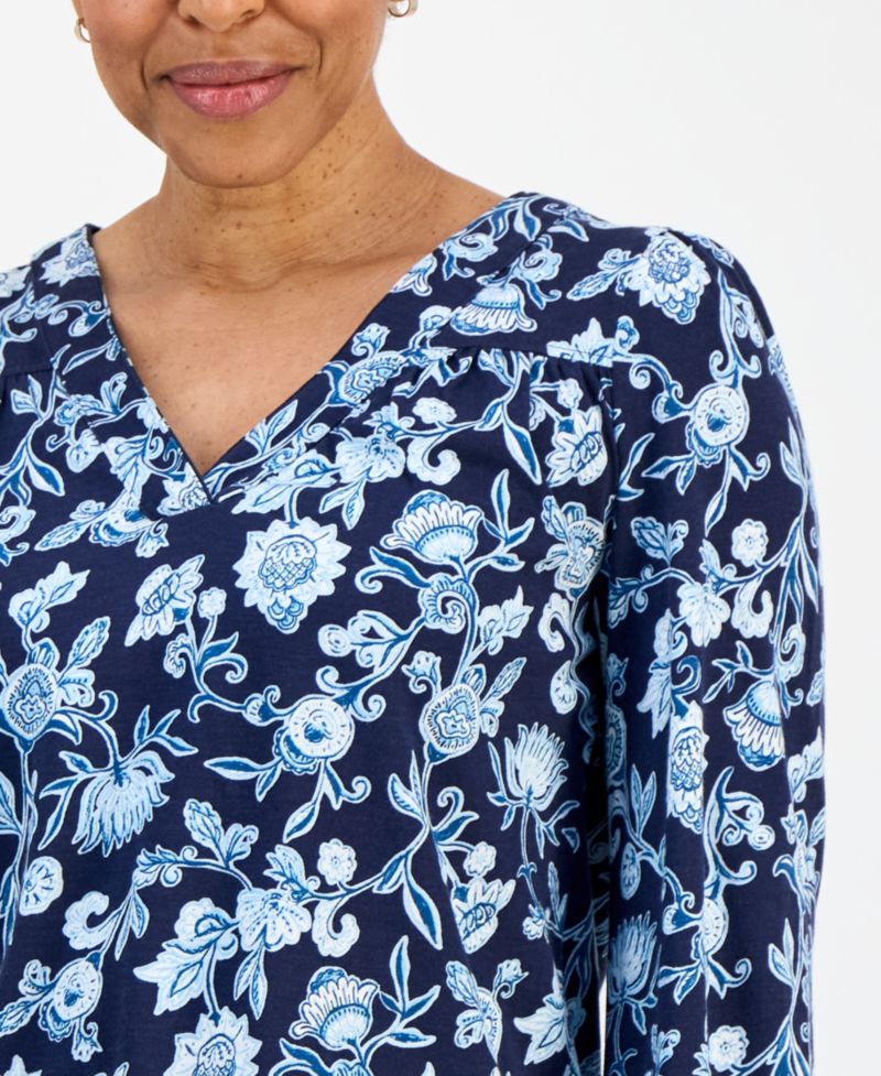 Petite Fresh Paisley V-Neck Long-Sleeve Top