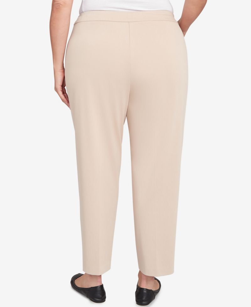 Plus Size Urban Legend Fitted Twill Pull On Short Length Pants