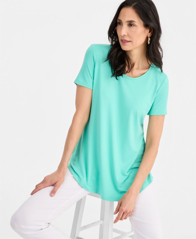 Women's Scoop-Neck Short Sleeve Top