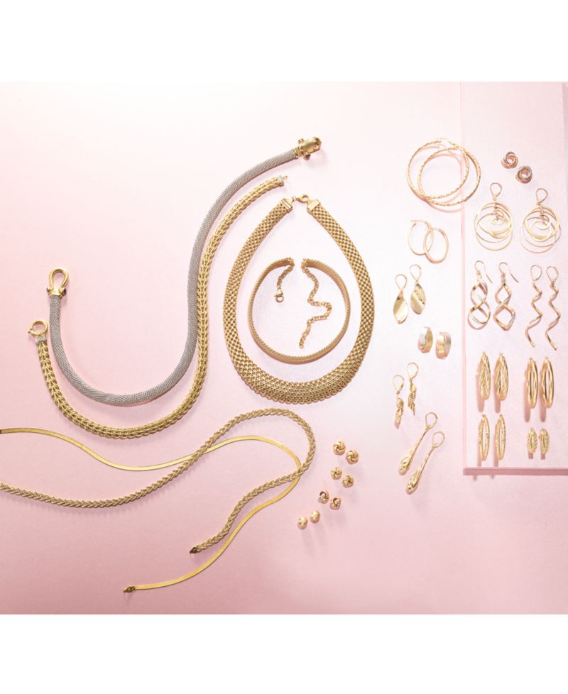 Polished Oval Flat-Edge Tube Earrings in 10k Gold, 1-1/5"