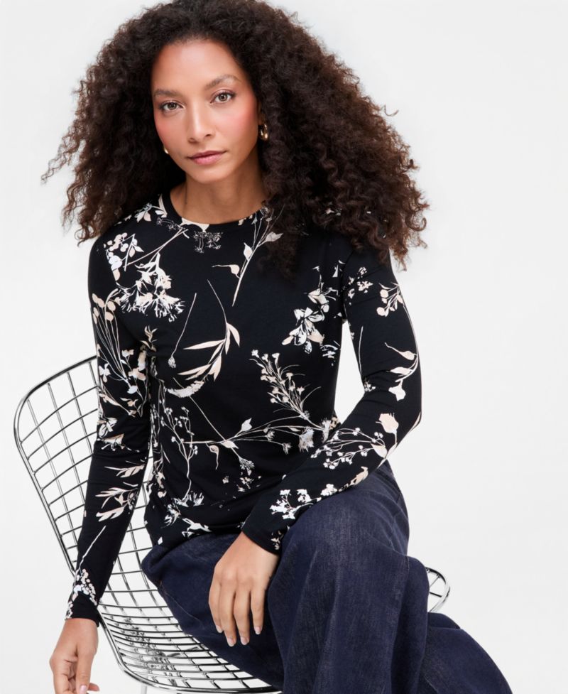 Women's Floral-Print Long-Sleeve Crewneck Top