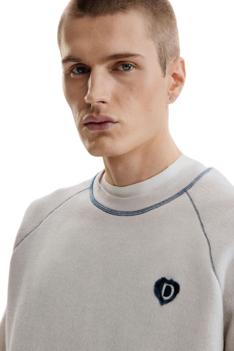 Men's Basic Cotton Sweatshirt.