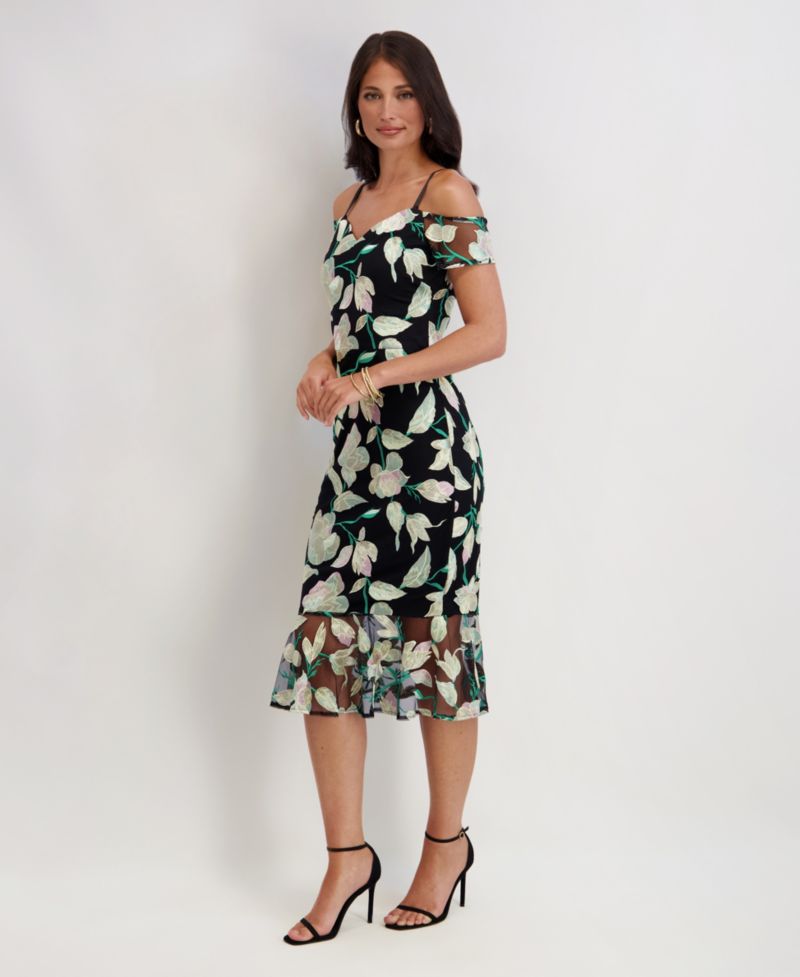 Women's Embroidered Lace Detail Sweetheart Midi Dress