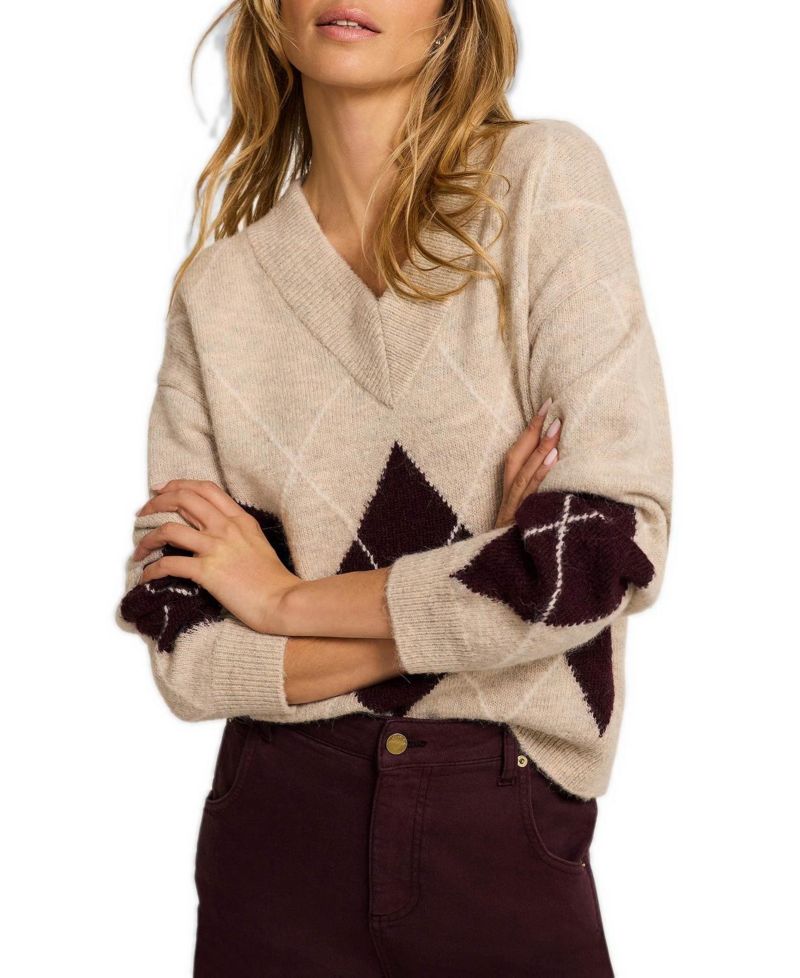 Women's Argyle Long-Sleeve V-Neck Sweater