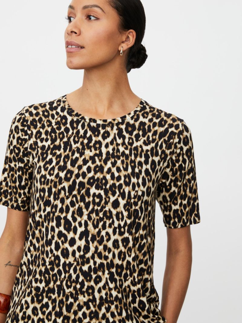 Women's MaButta Leopard Print Retro T-Shirt