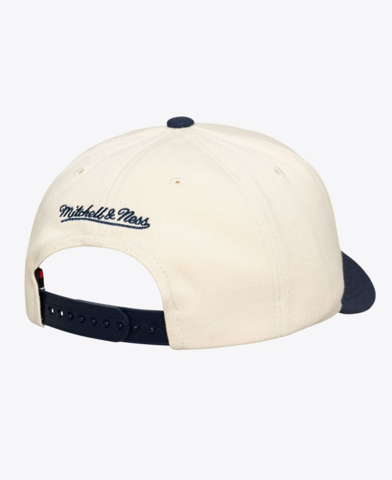 Men's Cream/Navy Milwaukee Brewers Flawless Stretch-Snapback Hat