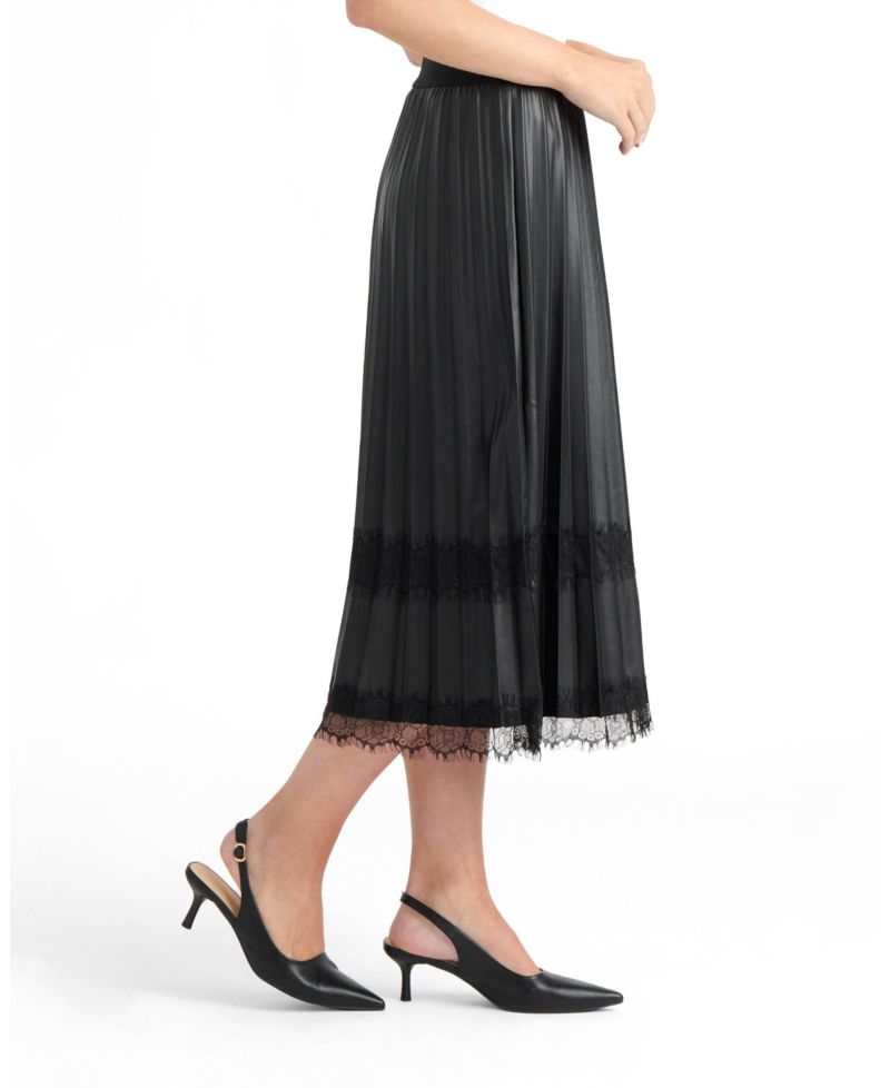 Women’s Pleated Lace Trim Skirt