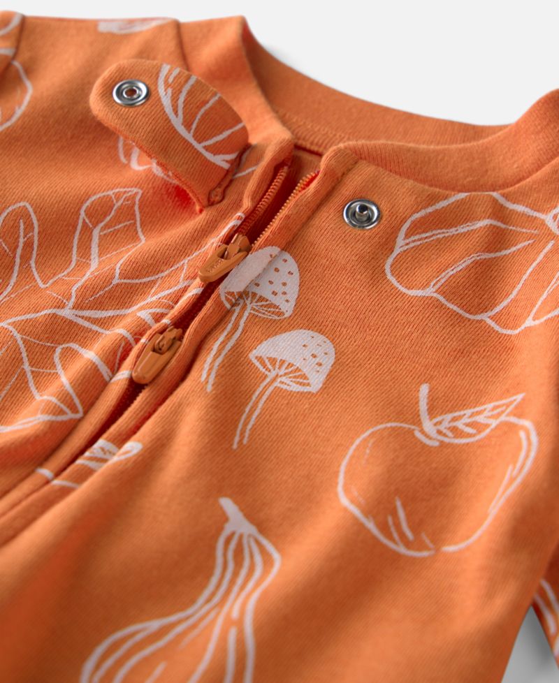 Baby Boys' or Baby Girls' Built-in Footies Sleep & Play Pajamas