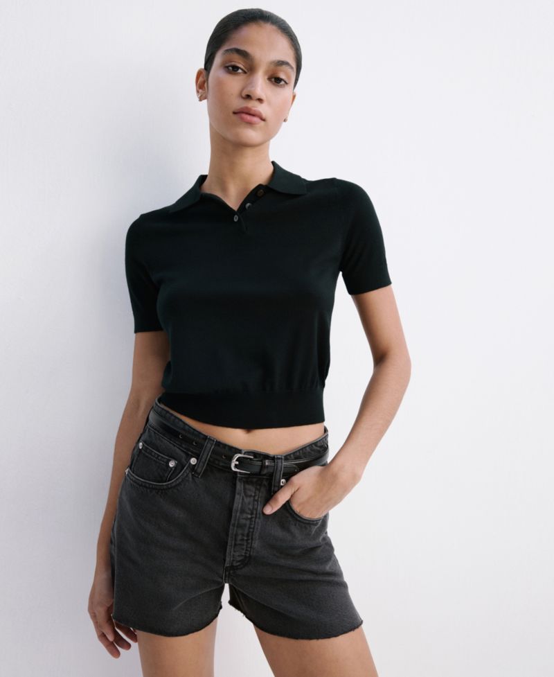 Women's Frayed Hem Denim Shorts