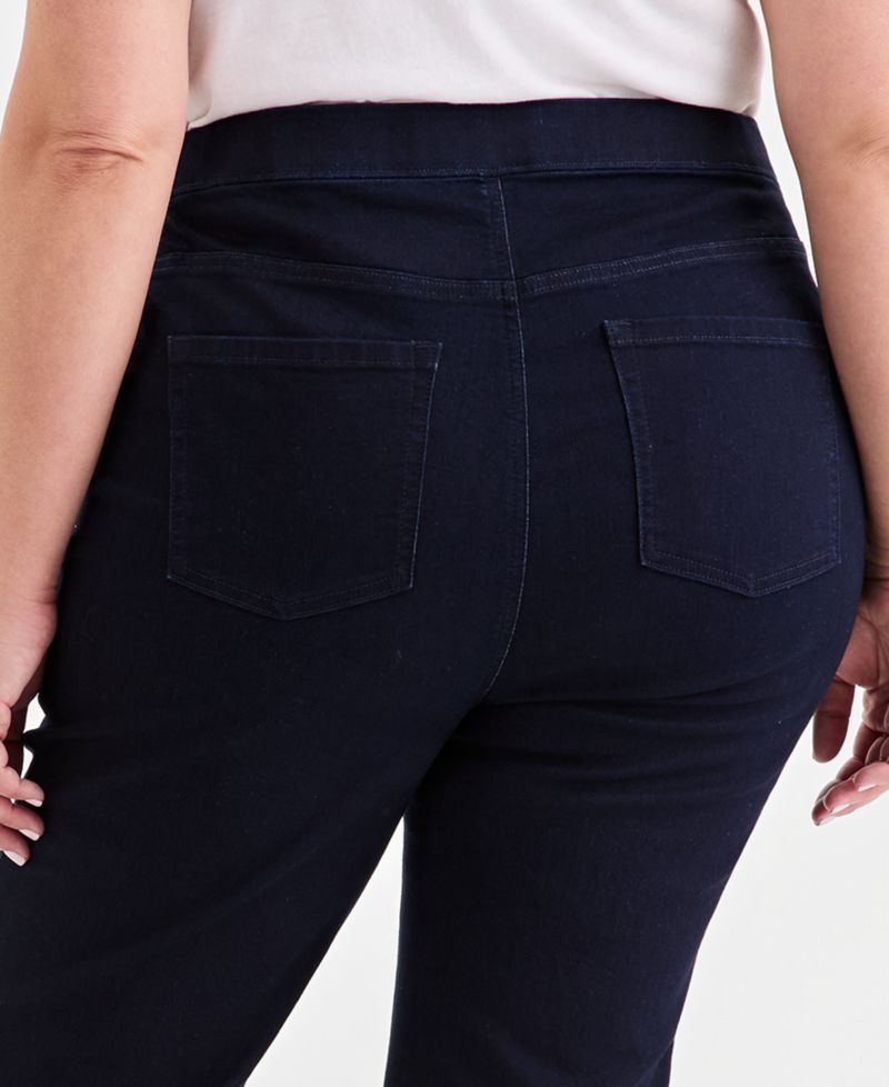 Plus Size Straight-Leg Pull-On Jeans