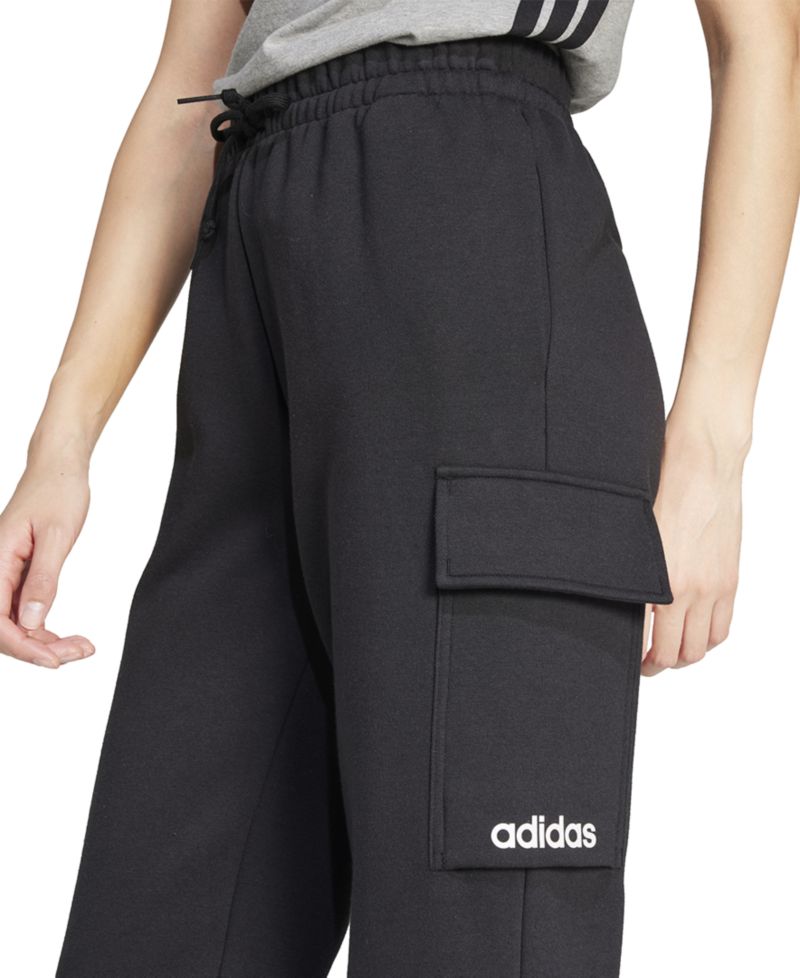 Women's Essentials Fleece Cargo Sweatpants