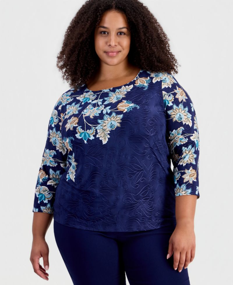 Petite 3/4-Sleeve Floral Scoop Neck T-Shirt