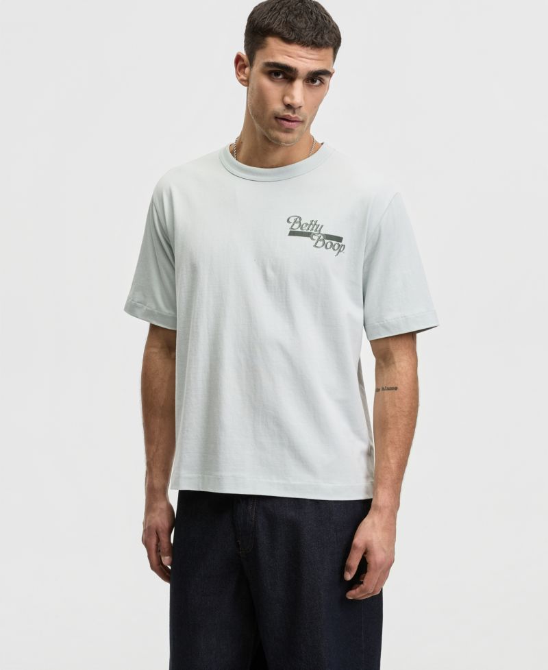 Men's Relaxed-Fit Betty T-Shirt