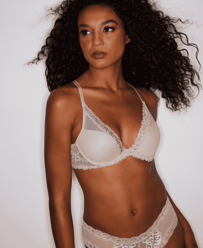 Women's Feathers Luxe Plunge T-Shirt Underwire Bra