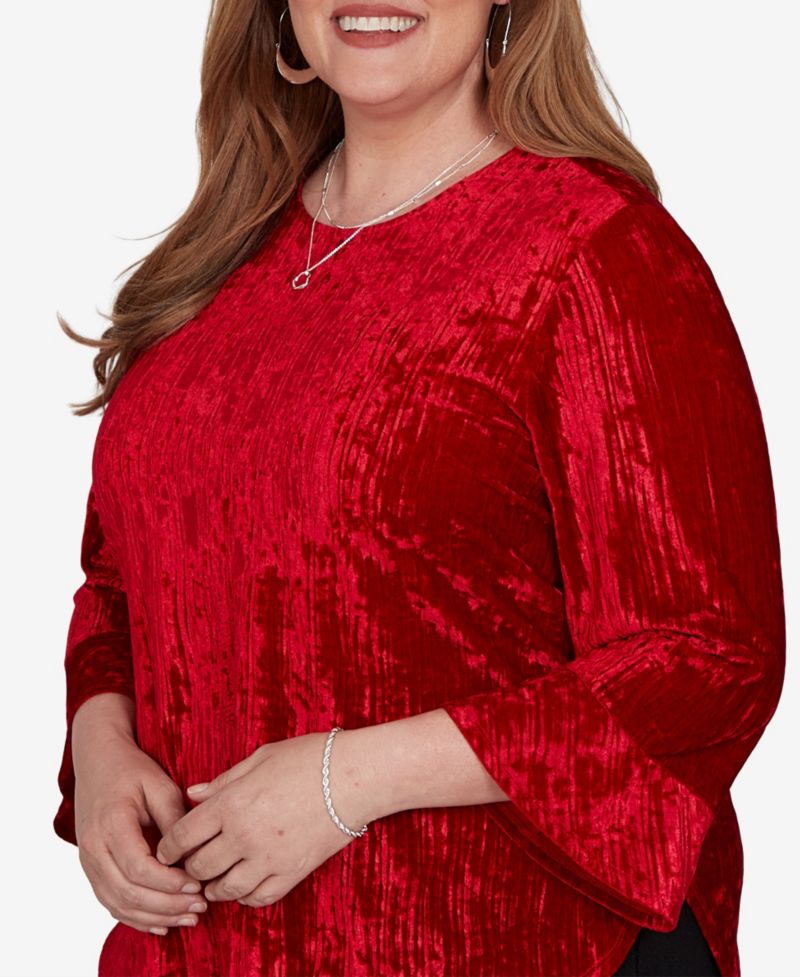 Plus Size Crushed Velvet 3/4-Sleeve Blouse