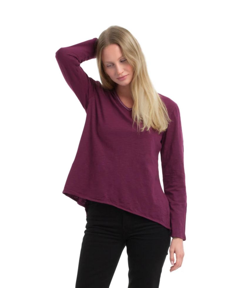 Women's Metallic Thread V-Neck Tee