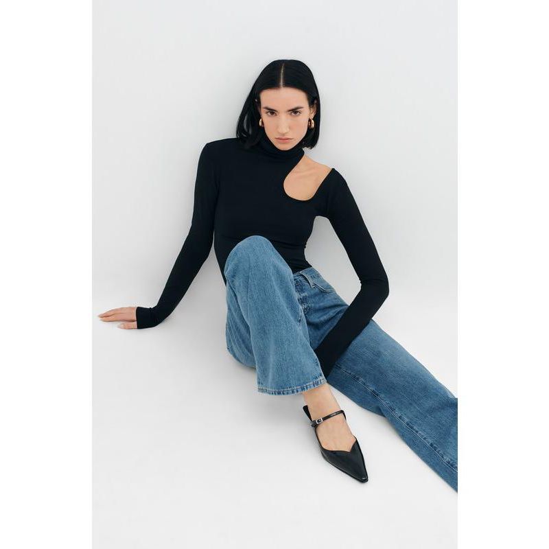 Women's Allegra Extra-Long Sleeve Turtleneck Cutout-Shoulder Jersey Evening Top