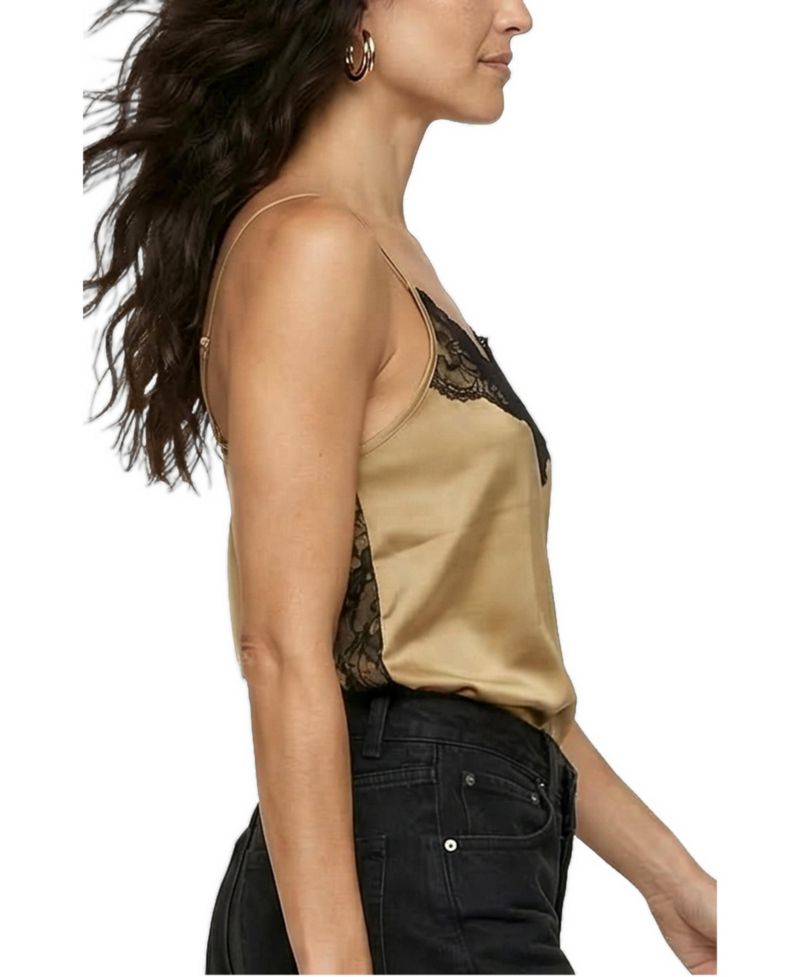Women's Zooey Lace Top