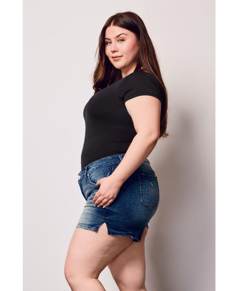 Plus Size Denim Side Vents Shorts